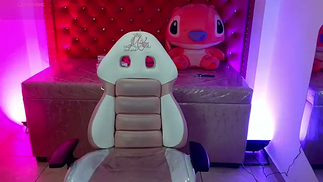 Diamond juliana online show from July 3, 3:13 am
