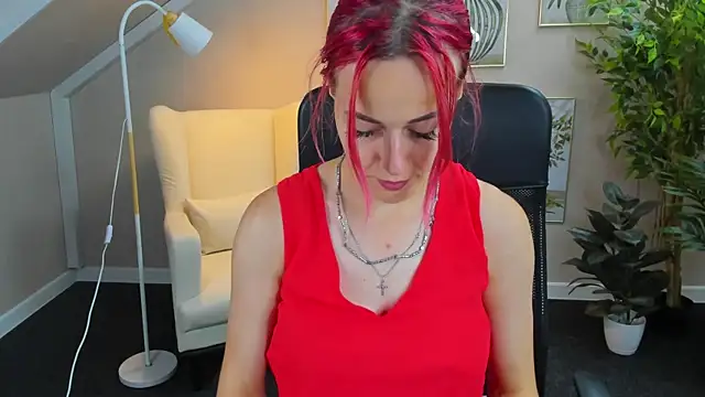 Snapshot of Linda_Jonys chatting on July 29, 9:18 am Linda Jonys online show from July 29, 9:18 am