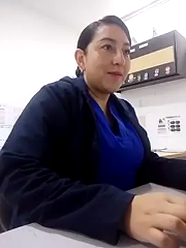 Valeria montana  online show from May 22, 11:38 am
