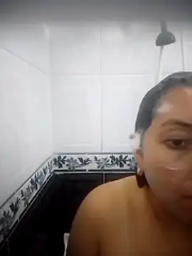 Valeria montana  online show from May 23, 5:17 pm