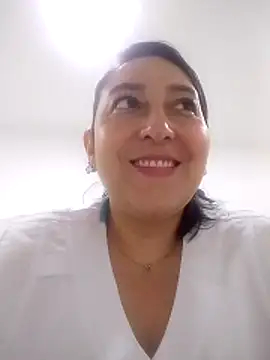 Valeria montana  online show from June 1, 12:18 pm
