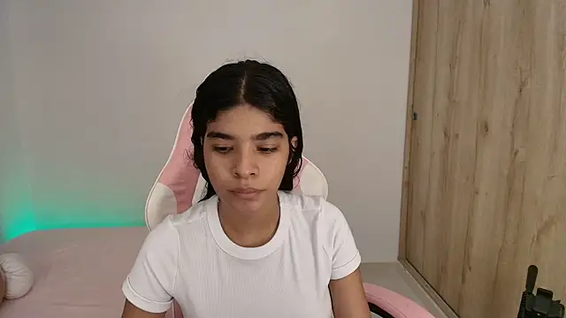 phia carter online show from June 25, 12:21 am