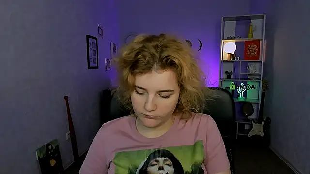 lolli popsi online show from December 19, 4:25 pm