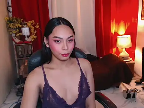 kylieEmparado online show from June 6, 1:32 am
