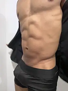 BrunoHot  online show from December 4, 1:26 am