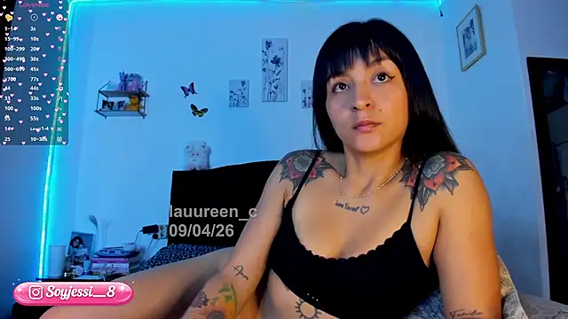 Snapshot of lauureen_c chatting on April 9, 11:15 am lauureen c online show from April 9, 11:15 am
