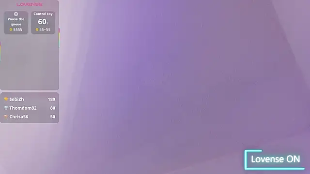 Snapshot of Saly_Moon1 chatting on April 4, 4:33 am Saly Moon1 online show from April 4, 4:33 am