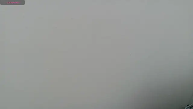 Snapshot of Saly_Moon1 chatting on May 22, 1:17 pm Saly Moon1 online show from May 22, 1:17 pm