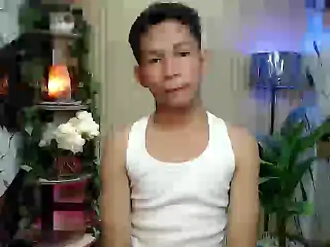 TheBoyAboveYou online show from December 3, 5:00 pm