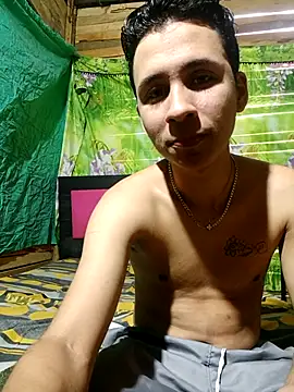 Snapshot of Zoe_axellxxx chatting on December 14, 10:14 pm Zoe axellxxx online show from December 14, 10:14 pm