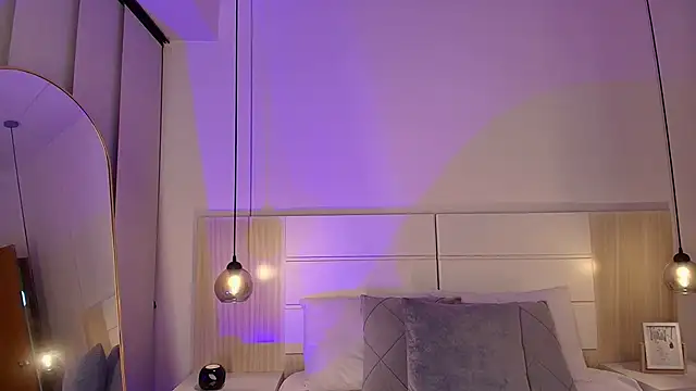 Snapshot of tamara_walter chatting on December 15, 11:47 am tamara walter online show from December 15, 11:47 am