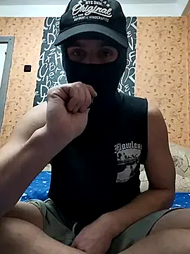 Snapshot of Raf25ik chatting on December 13, 9:42 pm Raf25ik online show from December 13, 9:42 pm