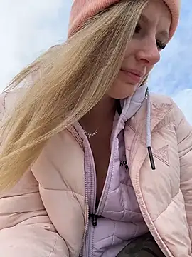 Betsy online show from March 22, 12:30 pm