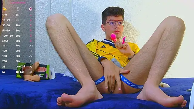 nicolatinboy online show from June 17, 4:19 pm