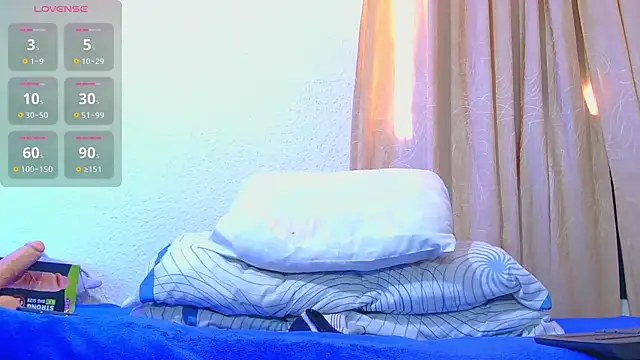 nicolatinboy online show from July 14, 4:23 pm