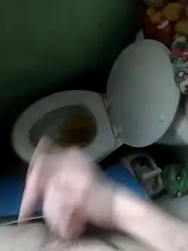 Snapshot of bigjohnson2914 chatting on February 27, 10:43 pm bigjohnson2914 online show from February 27, 10:43 pm