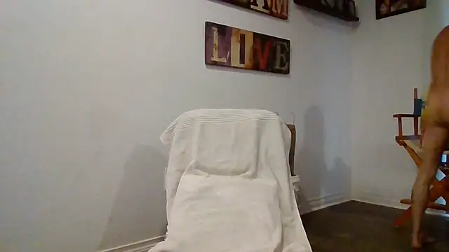 johnnymarino1010 online show from June 16, 7:16 pm