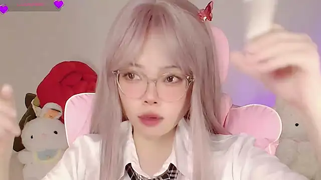 Miyeoonn online show from May 19, 6:14 pm