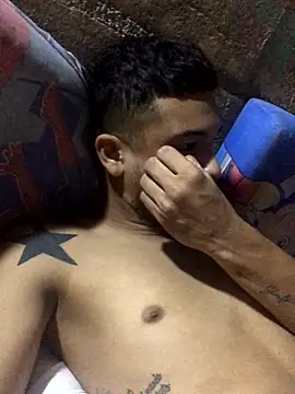 modeloxtz online show from January 10, 6:09 pm