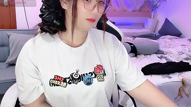Snapshot of Ni-Ni_2K chatting on July 25, 2:03 pm Ni-Ni 2K online show from July 25, 2:03 pm