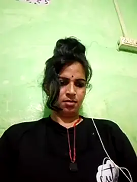 Snapshot of Big_soniya55A chatting on June 26, 1:15 pm Big soniya55A online show from June 26, 1:15 pm
