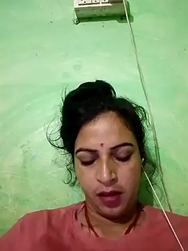 Snapshot of Big_soniya55A chatting on June 28, 1:00 am Big soniya55A online show from June 28, 1:00 am