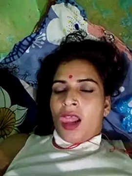 Snapshot of Big_soniya55A chatting on July 17, 3:18 pm Big soniya55A online show from July 17, 3:18 pm