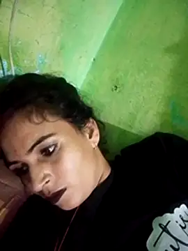 Snapshot of Big_soniya55A chatting on July 22, 4:43 pm Big soniya55A online show from July 22, 4:43 pm