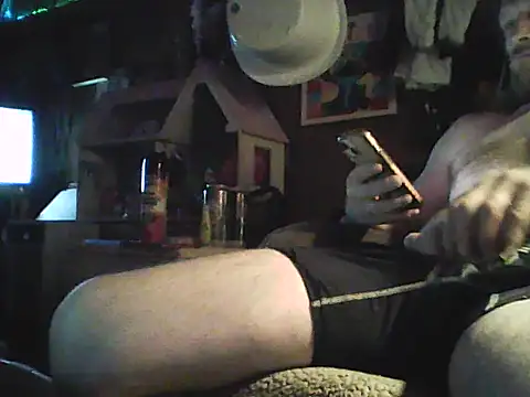 Snapshot of Justblaze69 chatting on April 16, 6:14 am Justblaze69 online show from April 16, 6:14 am