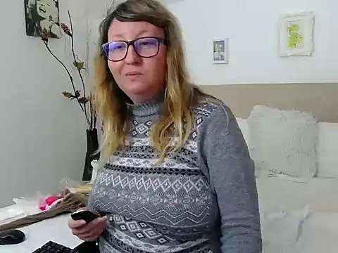 Snapshot of OlgaPavlova chatting on April 18, 12:20 pm OlgaPavlova online show from April 18, 12:20 pm