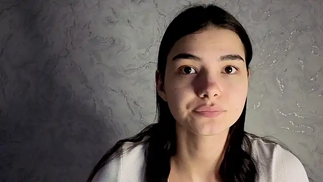 Snapshot of Laura_Sunday chatting on February 16, 12:12 pm Laura Sunday online show from February 16, 12:12 pm