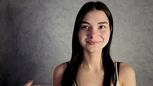 Snapshot of Laura_Sunday chatting on March 12, 11:38 am Laura Sunday online show from March 12, 11:38 am