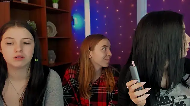 diara ti online show from February 4, 12:22 pm