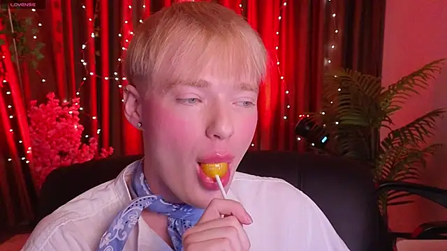 Kristenegor online show from February 10, 9:19 pm