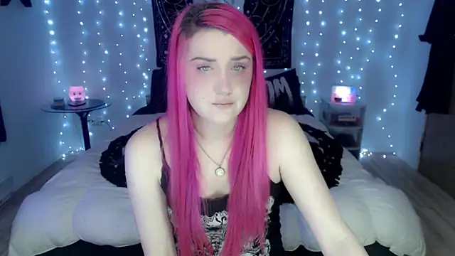 Snapshot of MaryMary_ chatting on December 7, 1:58 am MaryMary online show from December 7, 1:58 am