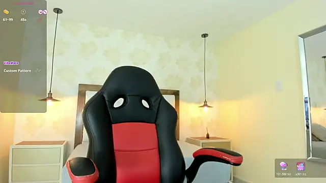 VENUSGREYS1 online show from May 23, 12:09 pm
