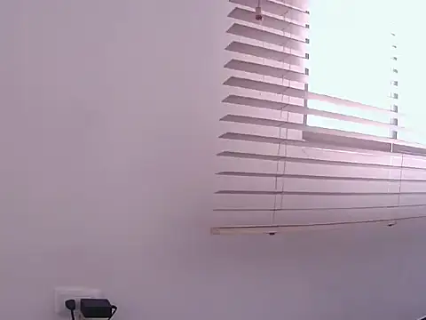 Snapshot of Fernanda_andrew chatting on March 13, 4:46 pm Fernanda andrew online show from March 13, 4:46 pm