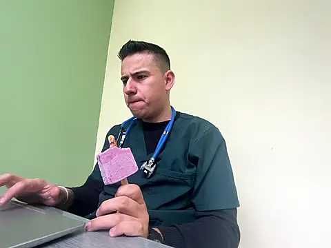 DONHALPA online show from January 9, 5:15 pm