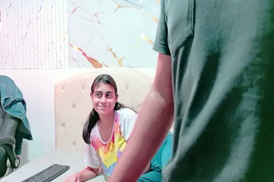 Snapshot of NatyAndAlex chatting on February 20, 10:54 pm NatyAndAlex online show from February 20, 10:54 pm