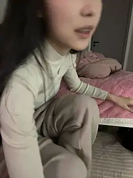 DD-52 online show from February 11, 4:45 pm