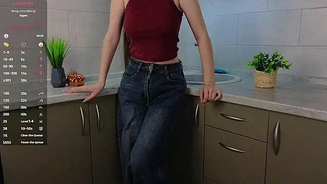 Snapshot of ObsidianVelour chatting on March 17, 3:15 pm ObsidianVelour online show from March 17, 3:15 pm