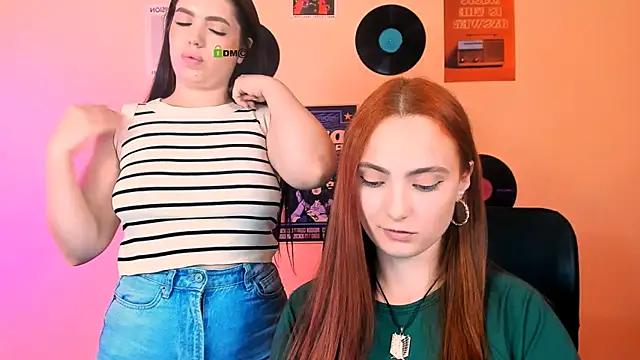 jenna elayne online show from July 27, 10:44 am