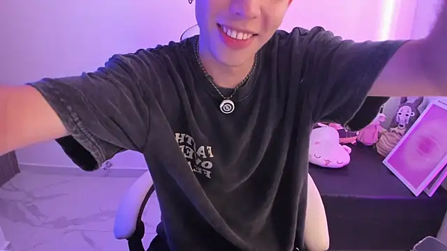 Snapshot of Jasson___ chatting on December 15, 2:21 pm Jasson online show from December 15, 2:21 pm