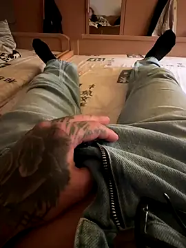 Snapshot of Jason_offizell chatting on December 4, 1:31 pm Jason offizell online show from December 4, 1:31 pm