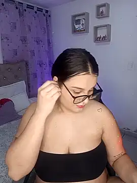 Valeriaa 21 online show from March 1, 5:26 pm