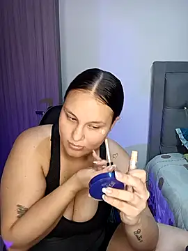Valeriaa 21 online show from June 26, 10:36 pm