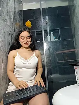 saasha Petit online show from March 6, 11:17 am