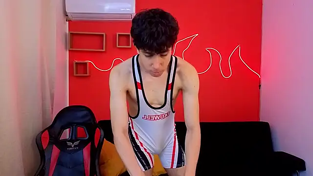 Neo Twink online show from May 2, 8:14 pm