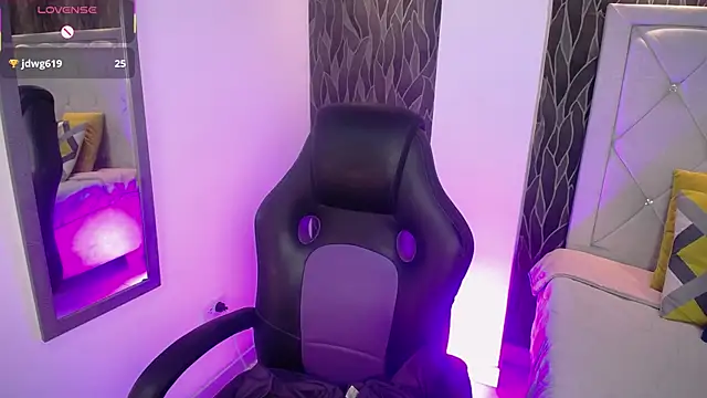 Kat Cute online show from December 20, 4:19 am