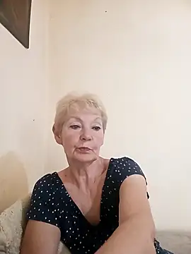 Calypso-Loove online show from June 11, 8:12 am